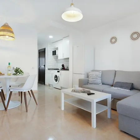 Oasis Duna Surfhouse Pool Apartmán