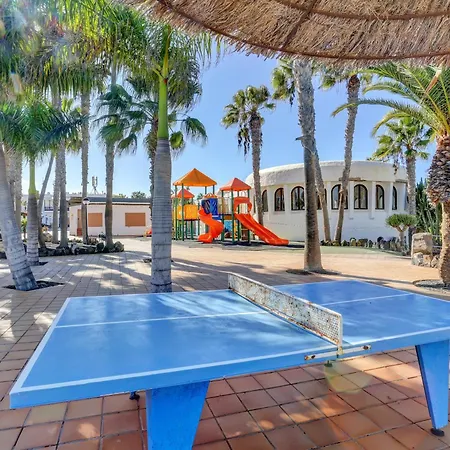 Apartmán Oasis Duna Surfhouse Pool