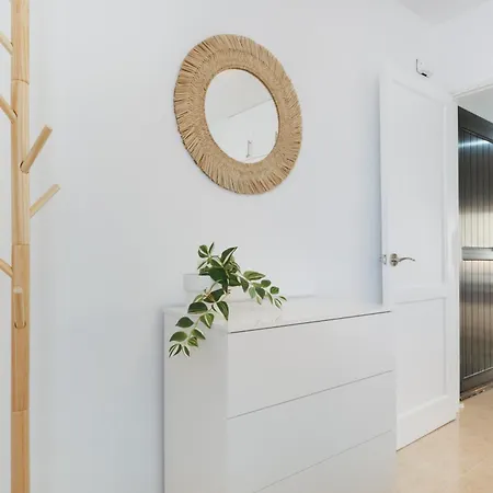 Oasis Duna Surfhouse Pool Apartmán *
