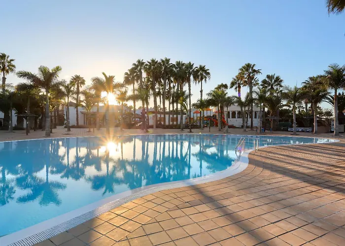 Oasis Duna Surfhouse Pool Apartment Corralejo